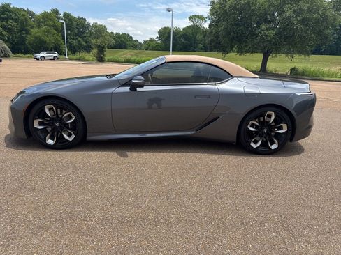 Used 2024 Lexus LC 500 Convertible w/ Touring Package RWD image 4