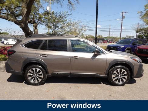 Used 2023 Subaru Outback Limited AWD/4WD image 5
