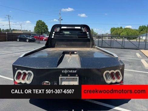 Used 2024 RAM 3500 Tradesman w/ Chrome Appearance Group AWD/4WD image 16