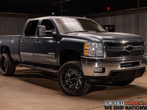 Used 2014 Chevrolet Silverado 2500 LT w/ Interior Plus Package image 1