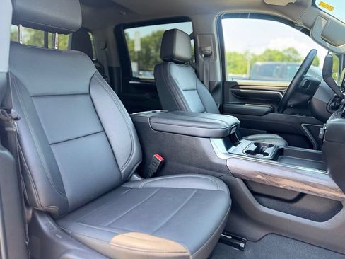 Used 2024 Chevrolet Silverado 2500 LTZ w/ LTZ Plus Package AWD/4WD image 11