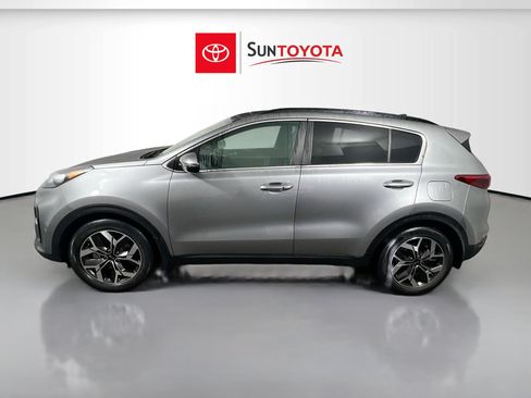 Used 2022 Kia Sportage EX image 7