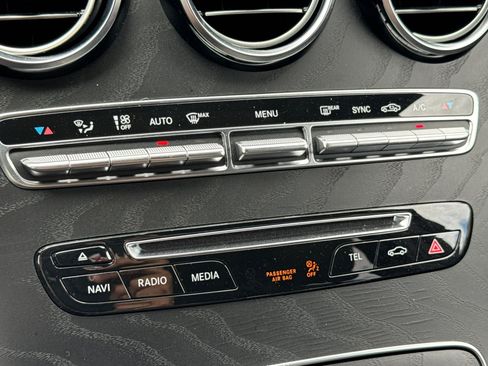 Used 2019 Mercedes-Benz GLC 43 AMG 4MATIC image 26