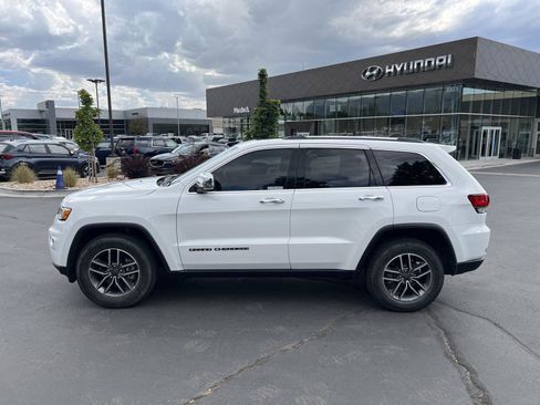 Used 2020 Jeep Grand Cherokee Limited w/ Luxury Group II AWD/4WD image 12