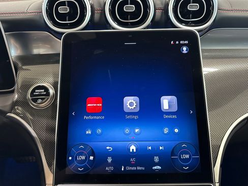 Used 2025 Mercedes-Benz GLC 43 AMG 4MATIC image 30