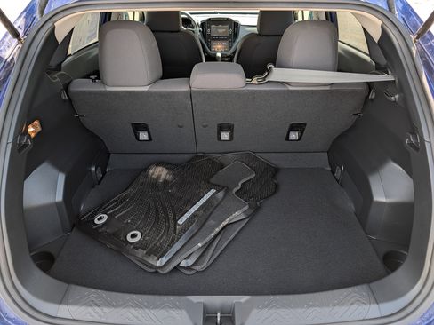 Used 2024 Subaru Crosstrek 2.0i image 18