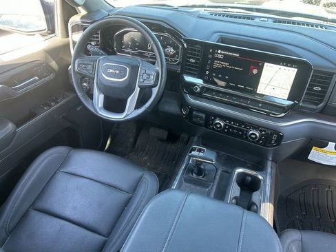 Used 2025 GMC Sierra 1500 SLT w/ SLT Premium Plus Package AWD/4WD image 16