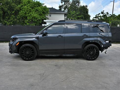 Used 2024 Hyundai Santa Fe Calligraphy FWD image 5