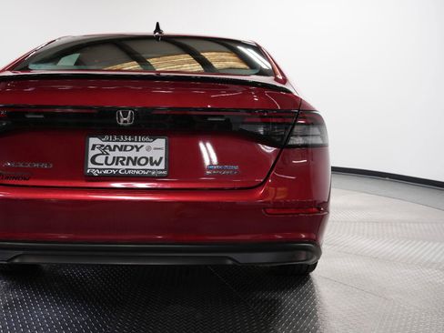 Used 2023 Honda Accord Sport image 26