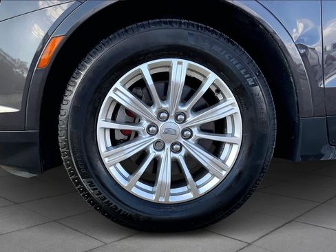 Used 2018 Cadillac XT5 FWD image 10