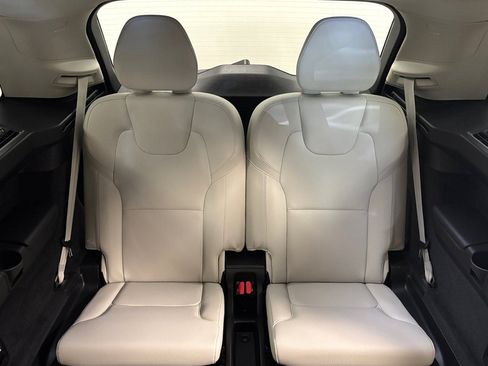 Used 2025 Volvo XC90 B6 Plus w/ Protection Package Premier AWD/4WD image 29