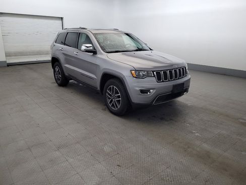 Used 2019 Jeep Grand Cherokee Limited AWD/4WD image 13