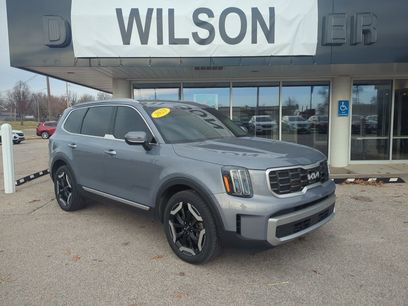 Used 2023 Kia Telluride S