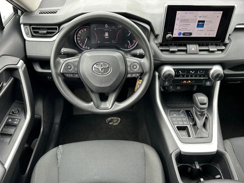 Used 2024 Toyota RAV4 LE image 14
