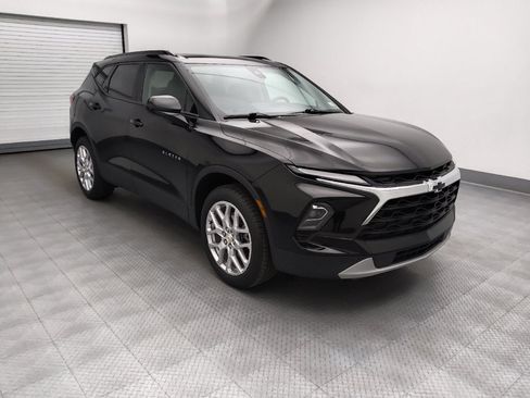 Used 2024 Chevrolet Blazer LT w/ Convenience Package FWD image 13