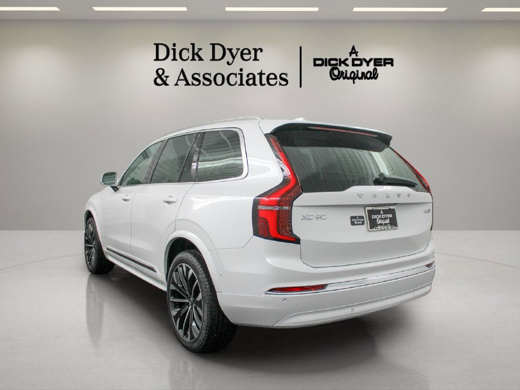 Certified 2026 Volvo XC90 B6 Ultra w/ Protection Package AWD/4WD image 6