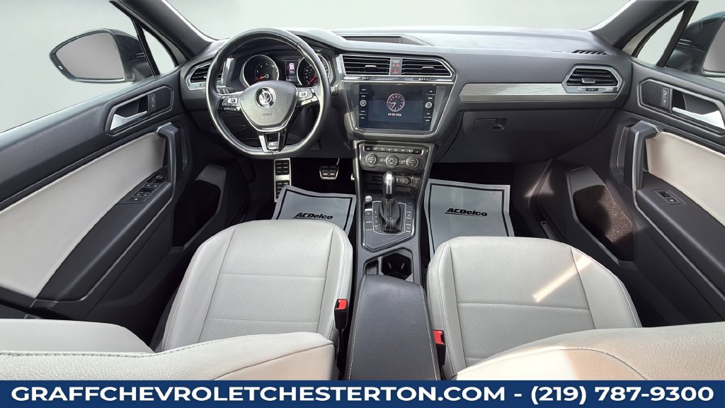 Used 2021 Volkswagen Tiguan SE R-Line FWD image 29
