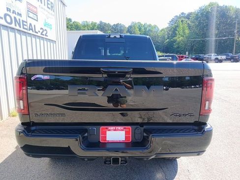 Used 2025 RAM 2500 Laramie w/ Night Edition AWD/4WD image 4