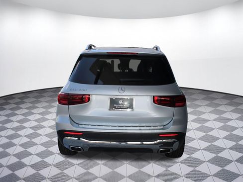 Used 2026 Mercedes-Benz GLB 250 image 10