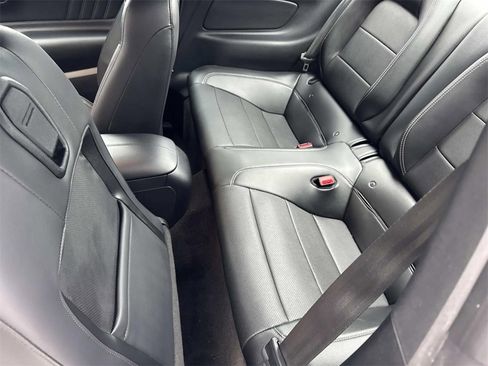 Used 2018 Ford Mustang GT Premium image 14