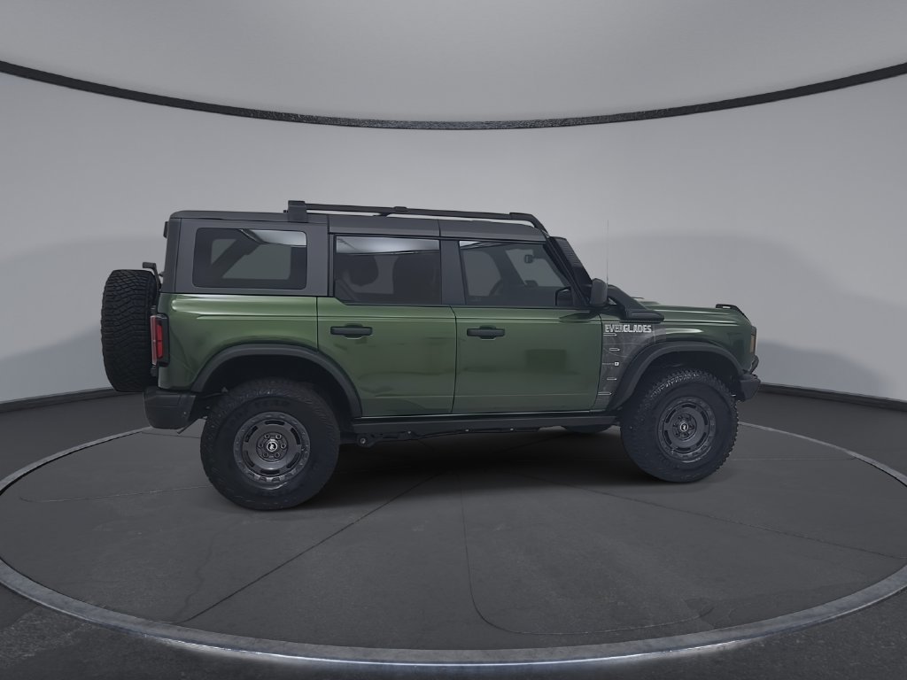 Used 2024 Ford Bronco Everglades AWD/4WD image 18