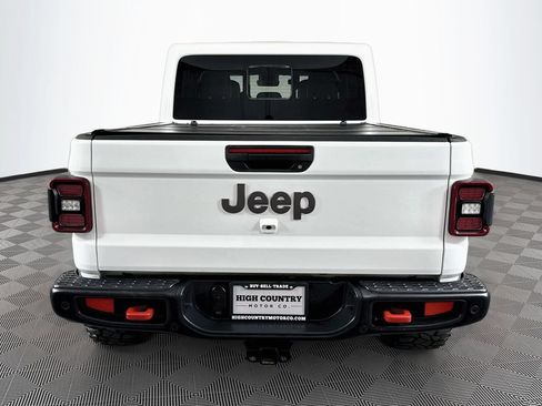Used 2020 Jeep Gladiator Rubicon AWD/4WD image 6