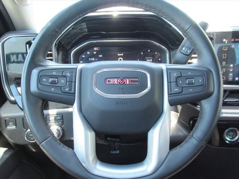 Used 2024 GMC Sierra 1500 SLT RWD image 21
