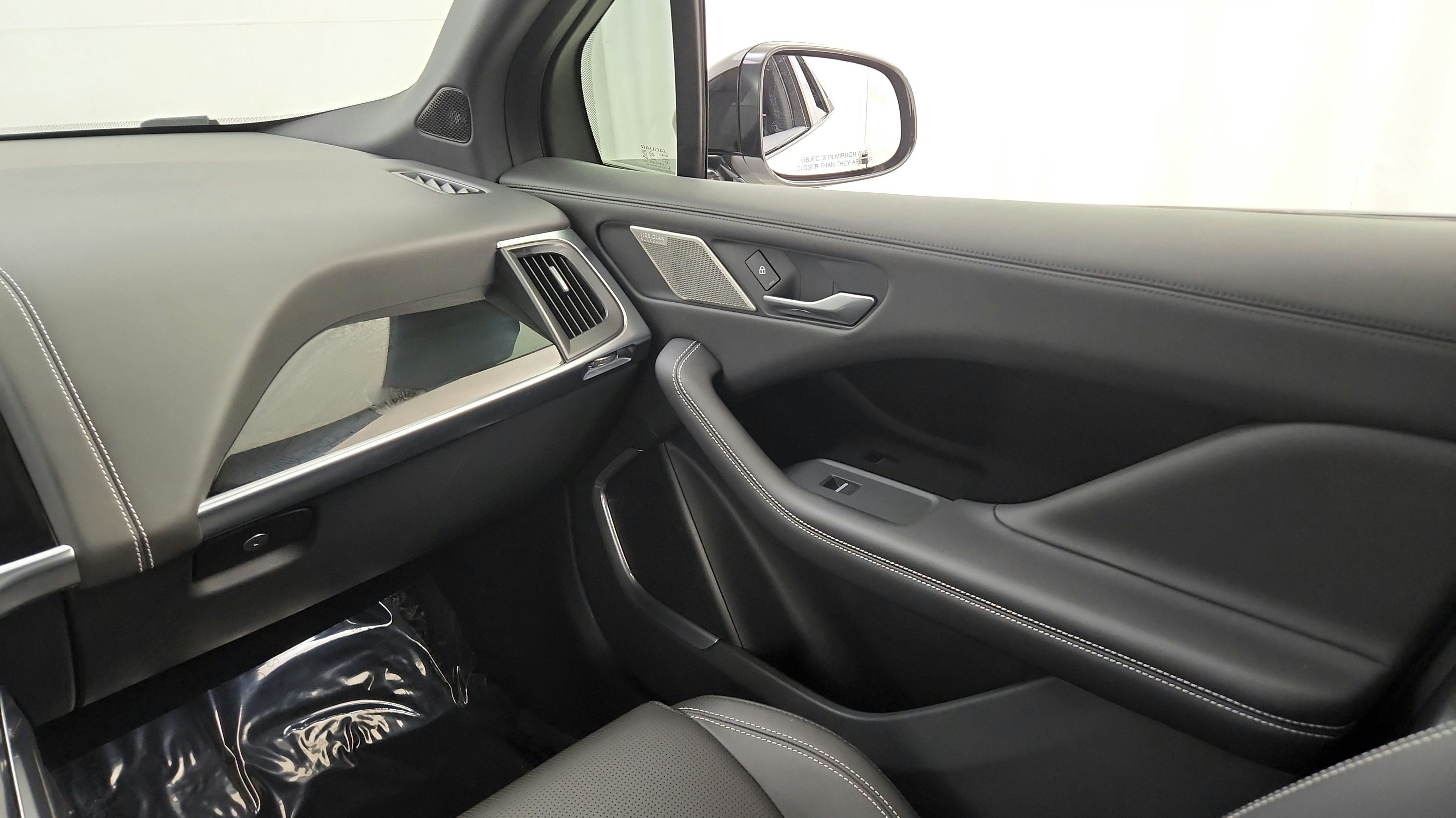 Used 2023 Jaguar I-PACE HSE AWD/4WD image 23