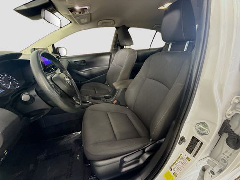 Used 2024 Toyota Corolla LE FWD image 21