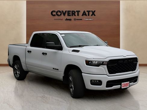 New 2026 RAM 1500 Express RWD image 7