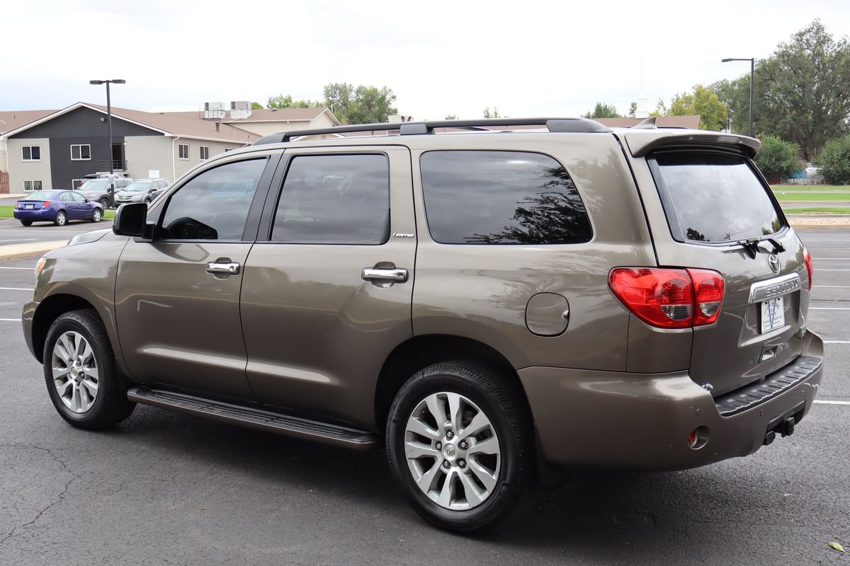 Used 2013 Toyota Sequoia Limited AWD/4WD image 8