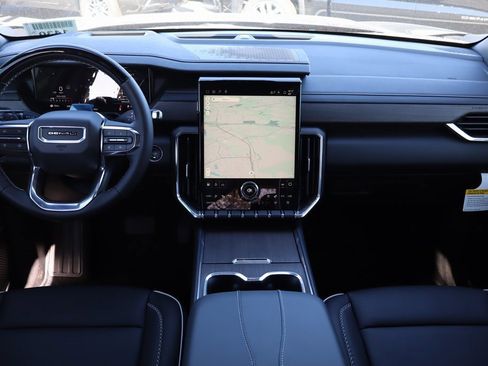 New 2026 GMC Acadia Denali w/ Super Cruise Package image 8