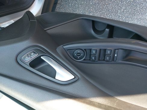 Used 2016 Ford Focus SE w/ Reverse Sensing Package FWD image 28