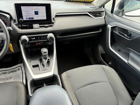 Used 2025 Toyota RAV4 LE FWD image 5