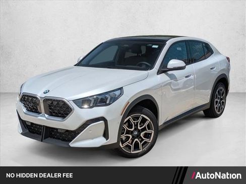 New 2026 BMW X2 xDrive28i w/ Technology Package AWD/4WD image 1