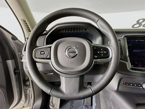 Certified 2025 Volvo XC90 B5 Core image 11