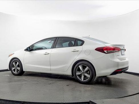 Used 2018 Kia Forte S image 6
