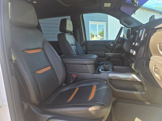 Used 2020 GMC Sierra 2500 AT4 w/ AT4 Premium Package AWD/4WD image 19