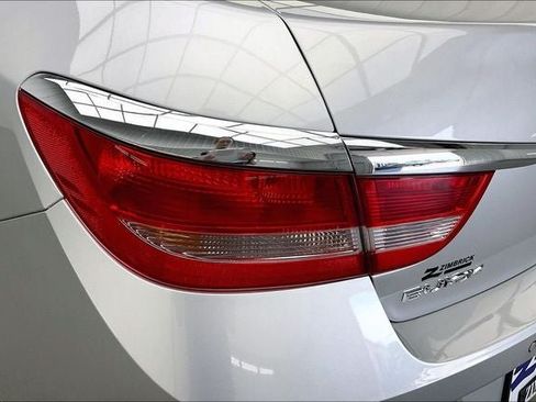 Used 2013 Buick Verano Leather FWD image 26