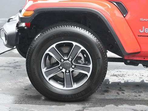 Used 2023 Jeep Wrangler Sahara image 36