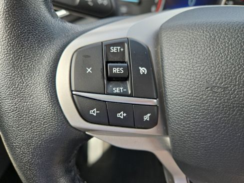 Certified 2023 Ford Explorer XLT w/ Equipment Group 202A image 14