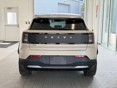 New 2026 Volvo EX30 Cross Country Ultra w/ Protection Package Premier image 7