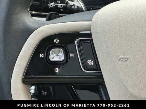 New 2026 Lincoln Corsair Premiere image 25