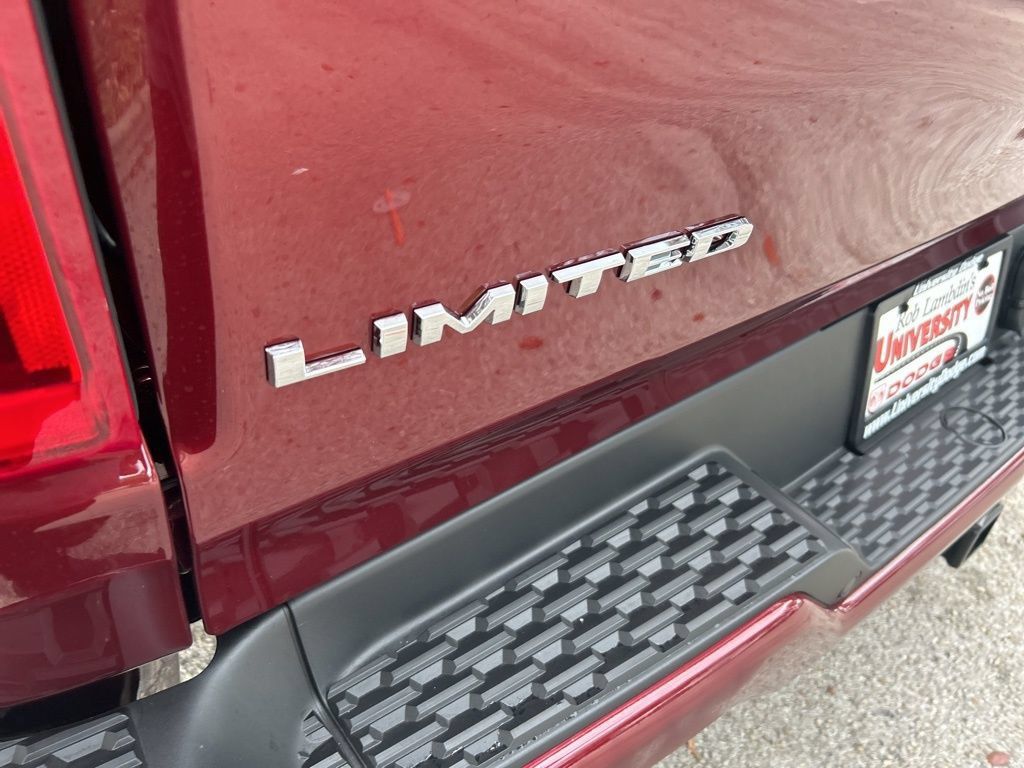 New 2025 RAM 1500 Limited w/ Body Color Bumper Group AWD/4WD image 22