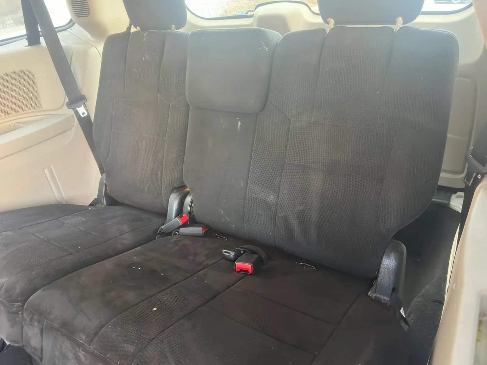 Used 2013 Dodge Grand Caravan SXT w/ Rear Park Assist Pkg FWD image 10