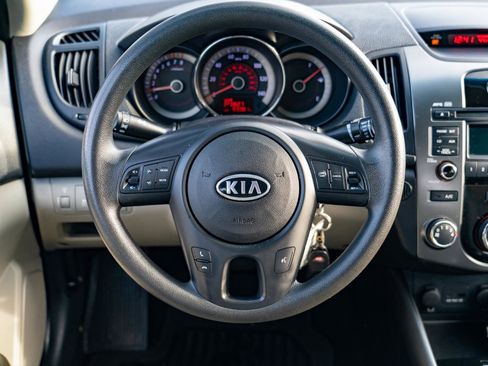 Used 2013 Kia Forte EX image 14