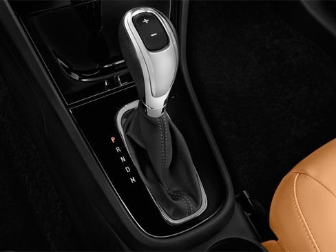 Used 2018 Buick Encore Essence w/ Experience Buick Package FWD image 9