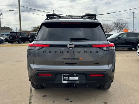 Used 2025 Nissan Pathfinder Rock Creek image 5