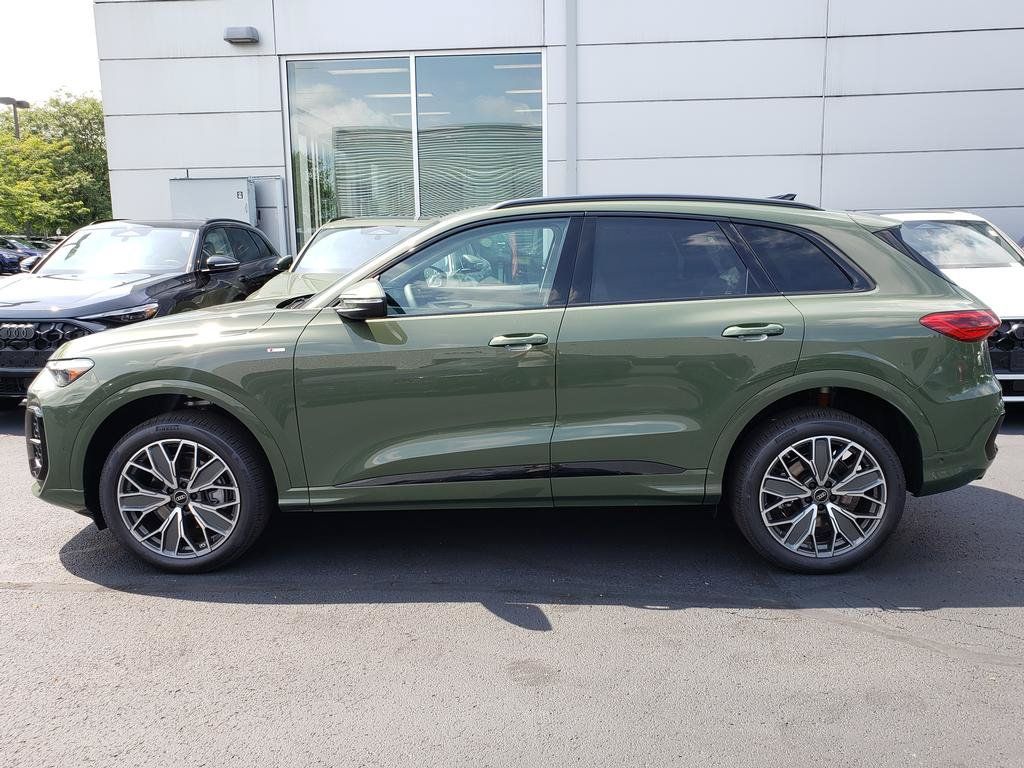 New 2026 Audi Q5 Premium Plus AWD/4WD image 2