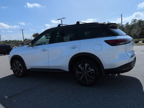 New 2026 INFINITI QX60 Autograph w/ Dark Cargo Package AWD/4WD image 7